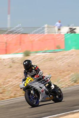 media/Jun-04-2022-WERA (Sat) [[b852bbbd55]]/Practice Races/7- WERA riders school/